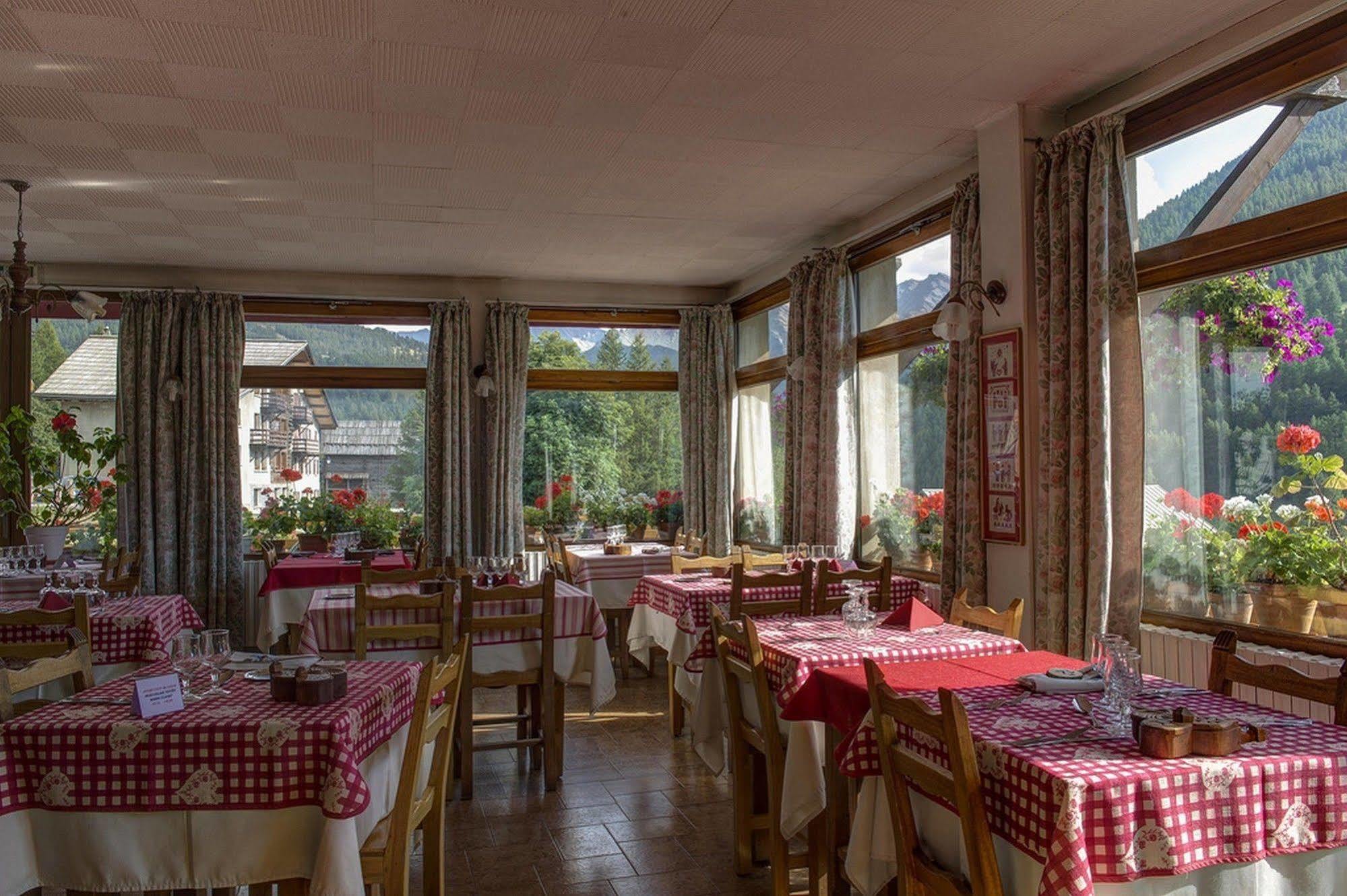 Hotel Le Chamois Logis Molines-en-Queyras Dış mekan fotoğraf