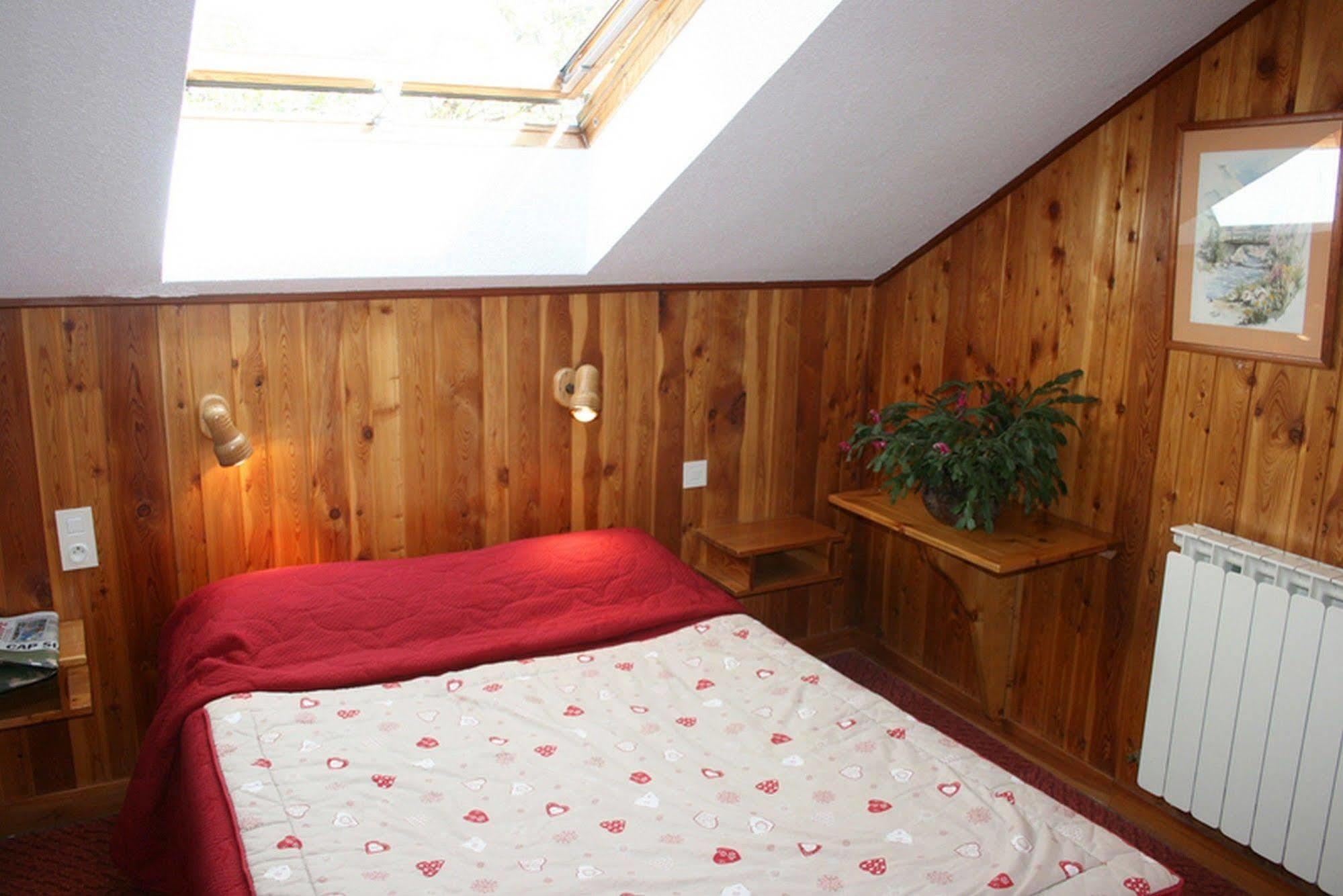 Hotel Le Chamois Logis Molines-en-Queyras Dış mekan fotoğraf