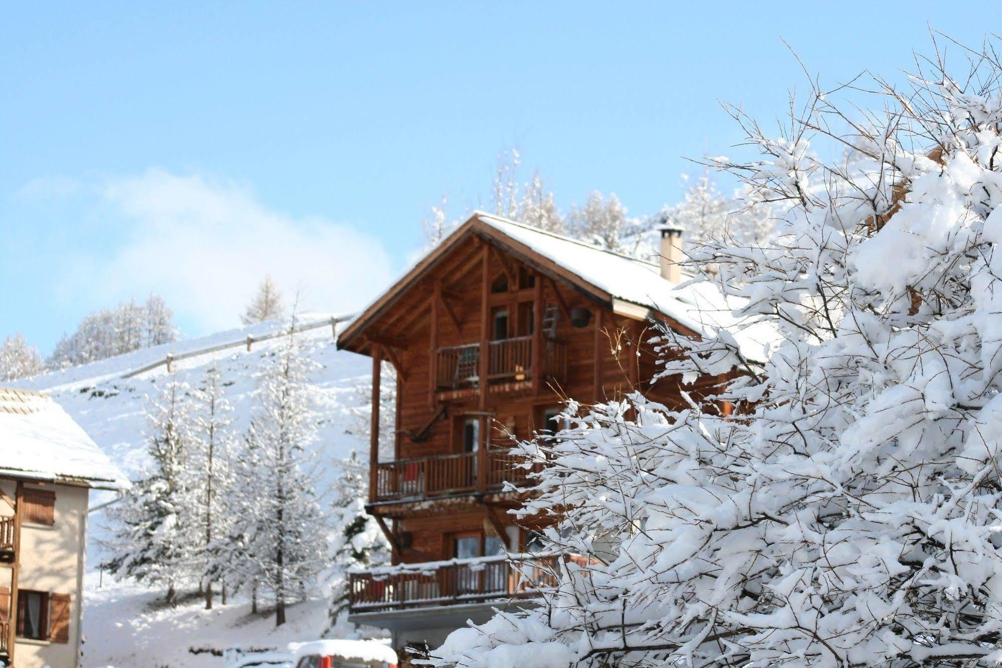 Hotel Le Chamois Logis Molines-en-Queyras Dış mekan fotoğraf
